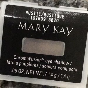 Mary Kay ChromaFusion eye shadow- rustic